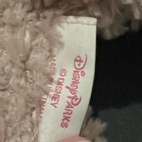 Shellie May Disneyland Parks Bear - Picture 6 of 11